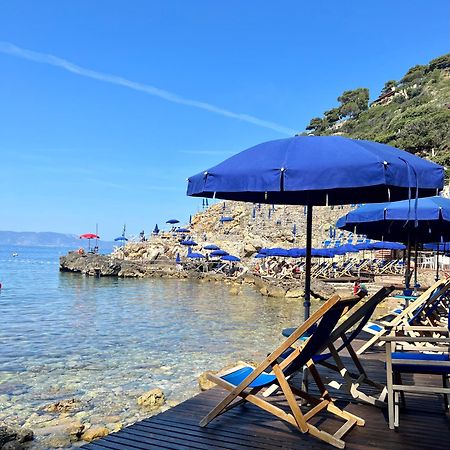 Villa A Cala Piccola 蒙泰亚尔真塔廖 外观 照片