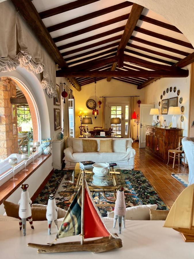Villa A Cala Piccola 蒙泰亚尔真塔廖 外观 照片