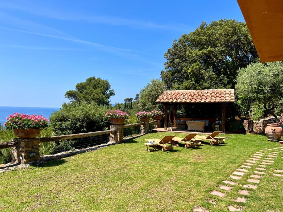 Villa A Cala Piccola 蒙泰亚尔真塔廖 外观 照片