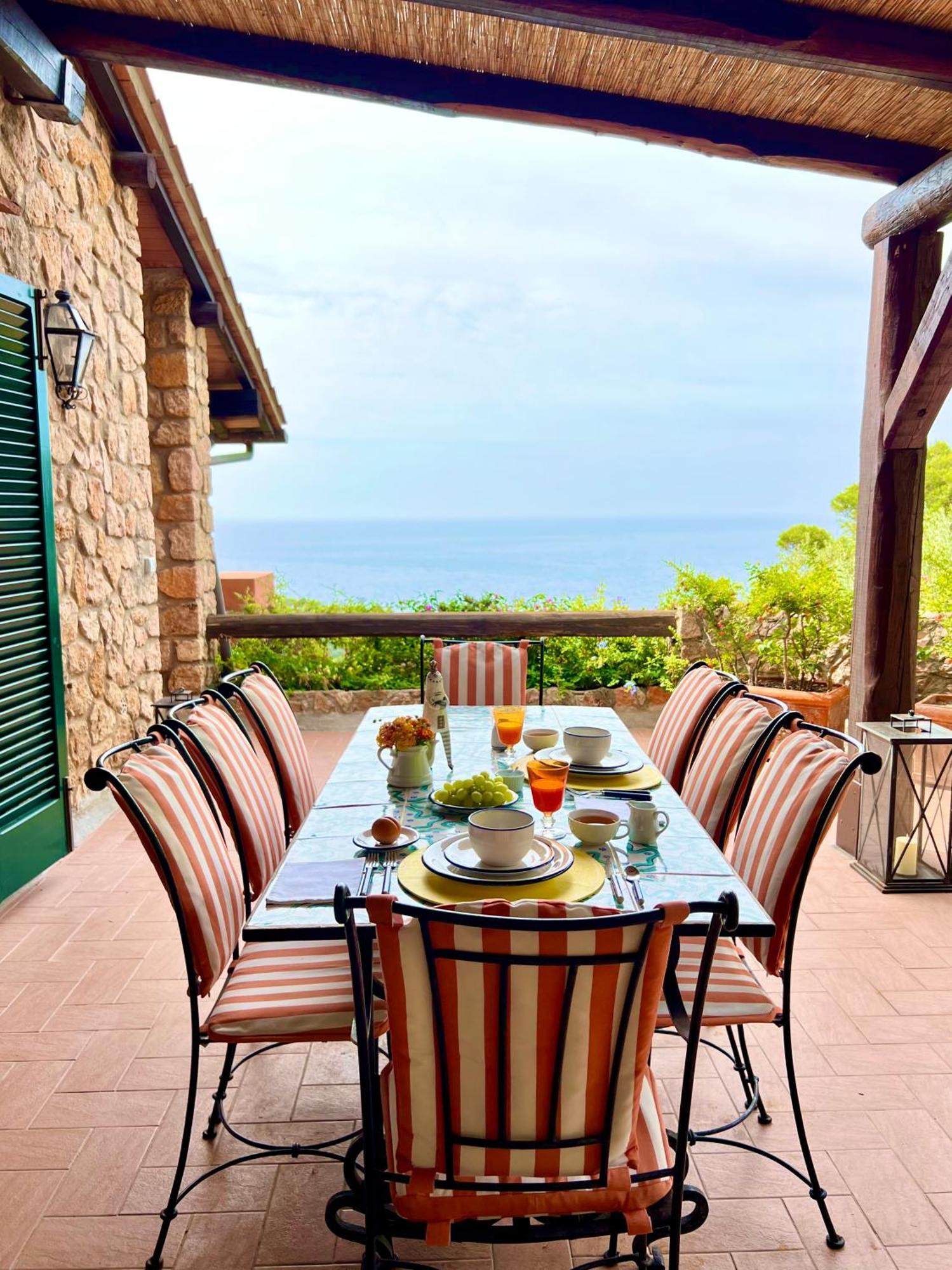 Villa A Cala Piccola 蒙泰亚尔真塔廖 外观 照片